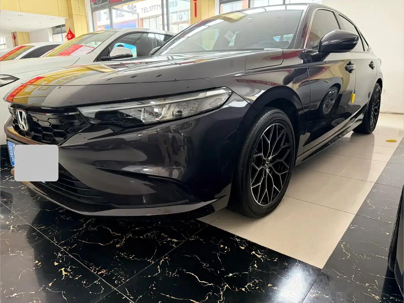 Stylish 2023 240TURBO CVT Deluxe Edition — миниатюра 3
