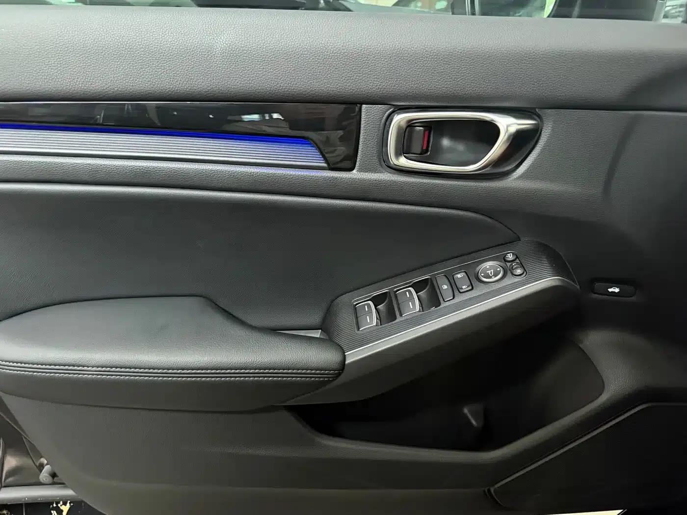 Stylish 2023 240TURBO CVT Deluxe Edition — миниатюра 4