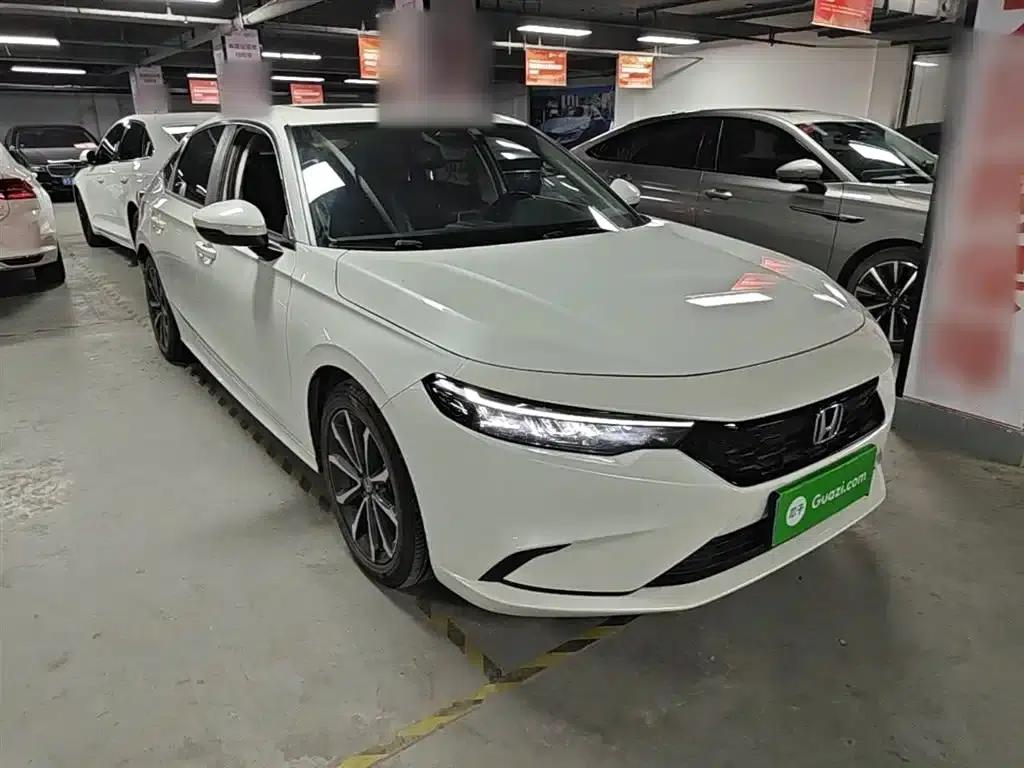 Stylish 2023 240TURBO CVT Deluxe Edition — миниатюра 4