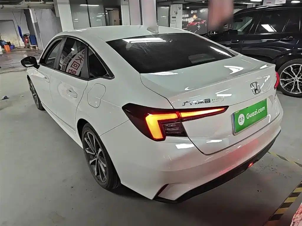 Stylish 2023 240TURBO CVT Deluxe Edition — миниатюра 5