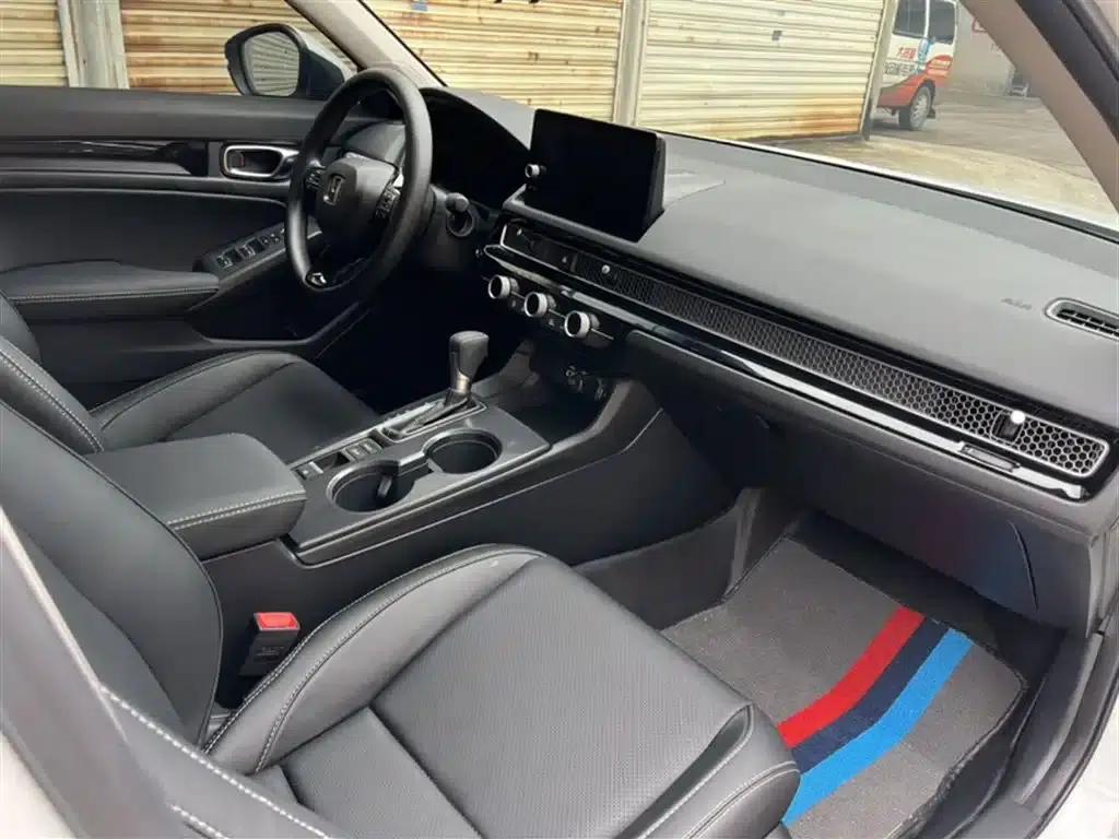 Stylish 2022 240TURBO CVT Phantom Night Luxury Edition — миниатюра 9