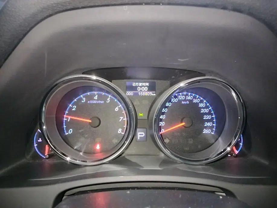 Toyota Reiz 2013 2.5V Shangrui Edition — миниатюра 15