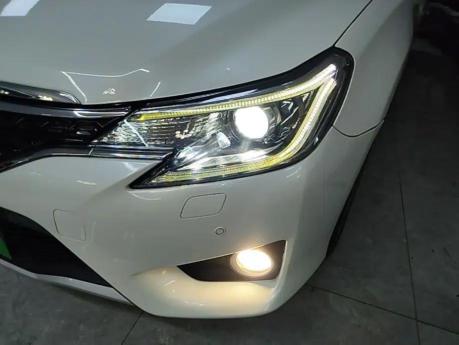 Toyota Reiz 2013 2.5V Shangrui Edition — миниатюра 9