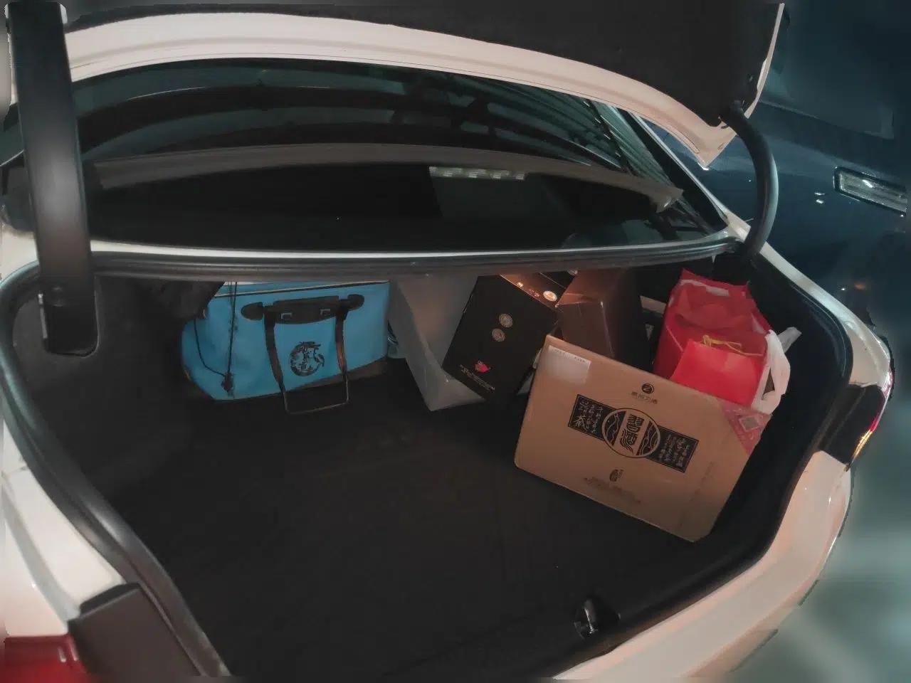 Toyota Reiz 2013 2.5V Shangrui Edition — миниатюра 20