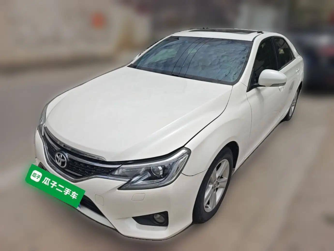 Toyota Reiz 2013 2.5V Elite Edition — миниатюра 1