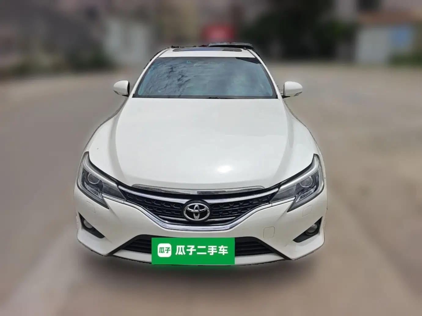 Toyota Reiz 2013 2.5V Elite Edition — миниатюра 2