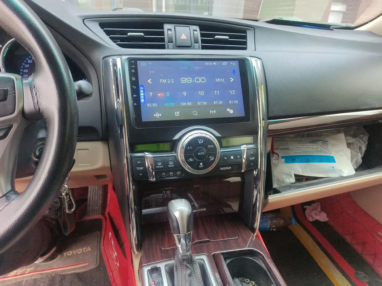 Toyota Reiz 2010 2.5V Fengdu Elite Edition — миниатюра 14