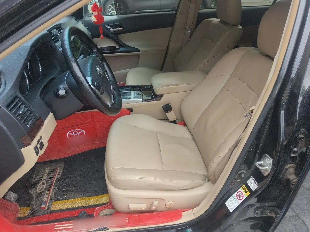 Toyota Reiz 2010 2.5V Fengdu Elite Edition — миниатюра 16