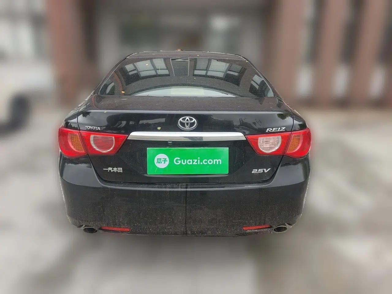 Toyota Reiz 2010 2.5V Fengdu Elite Edition — миниатюра 5