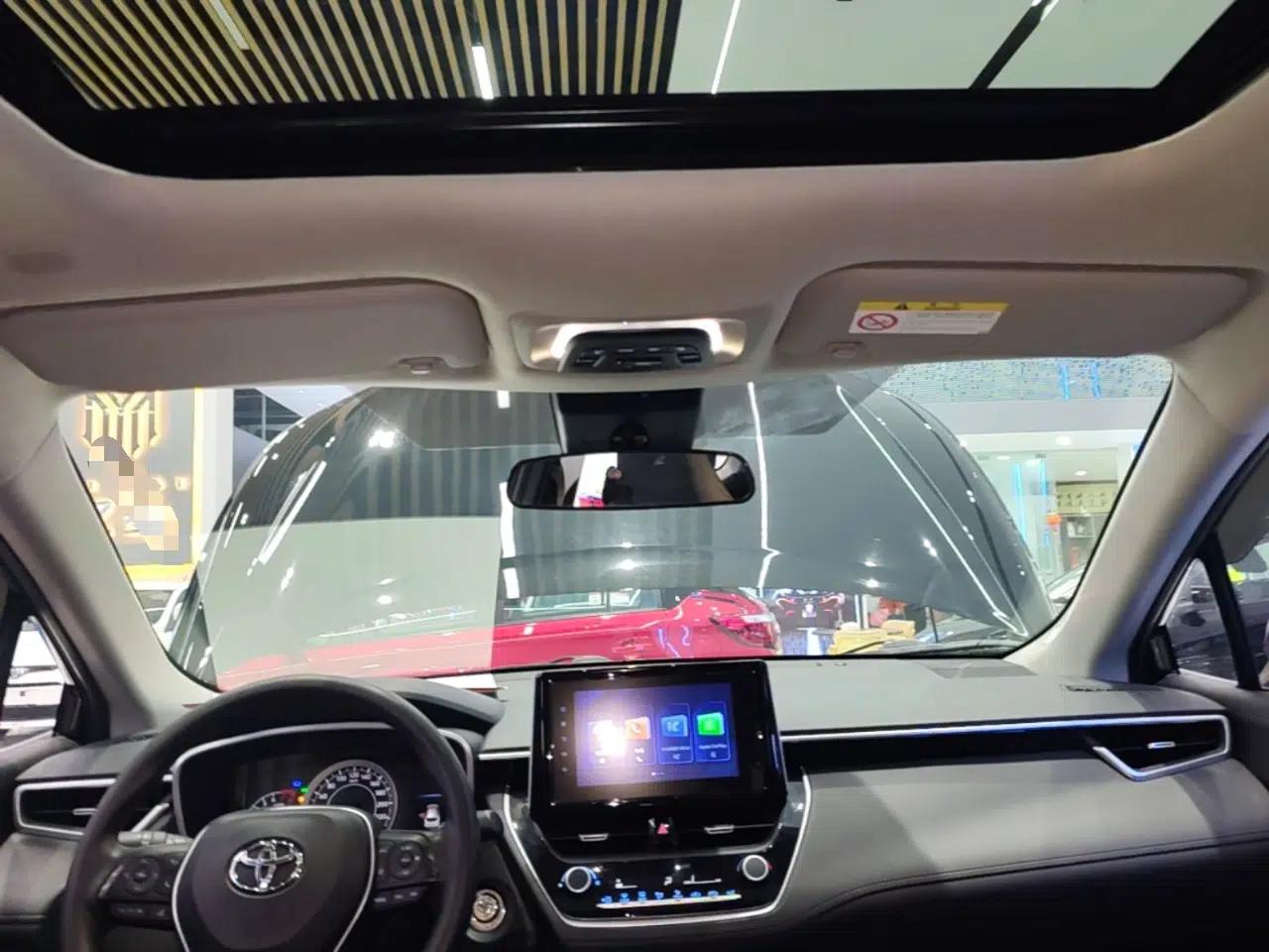 Toyota FRONTLANDER 2022 2.0L CVT Luxury Edition — миниатюра 21
