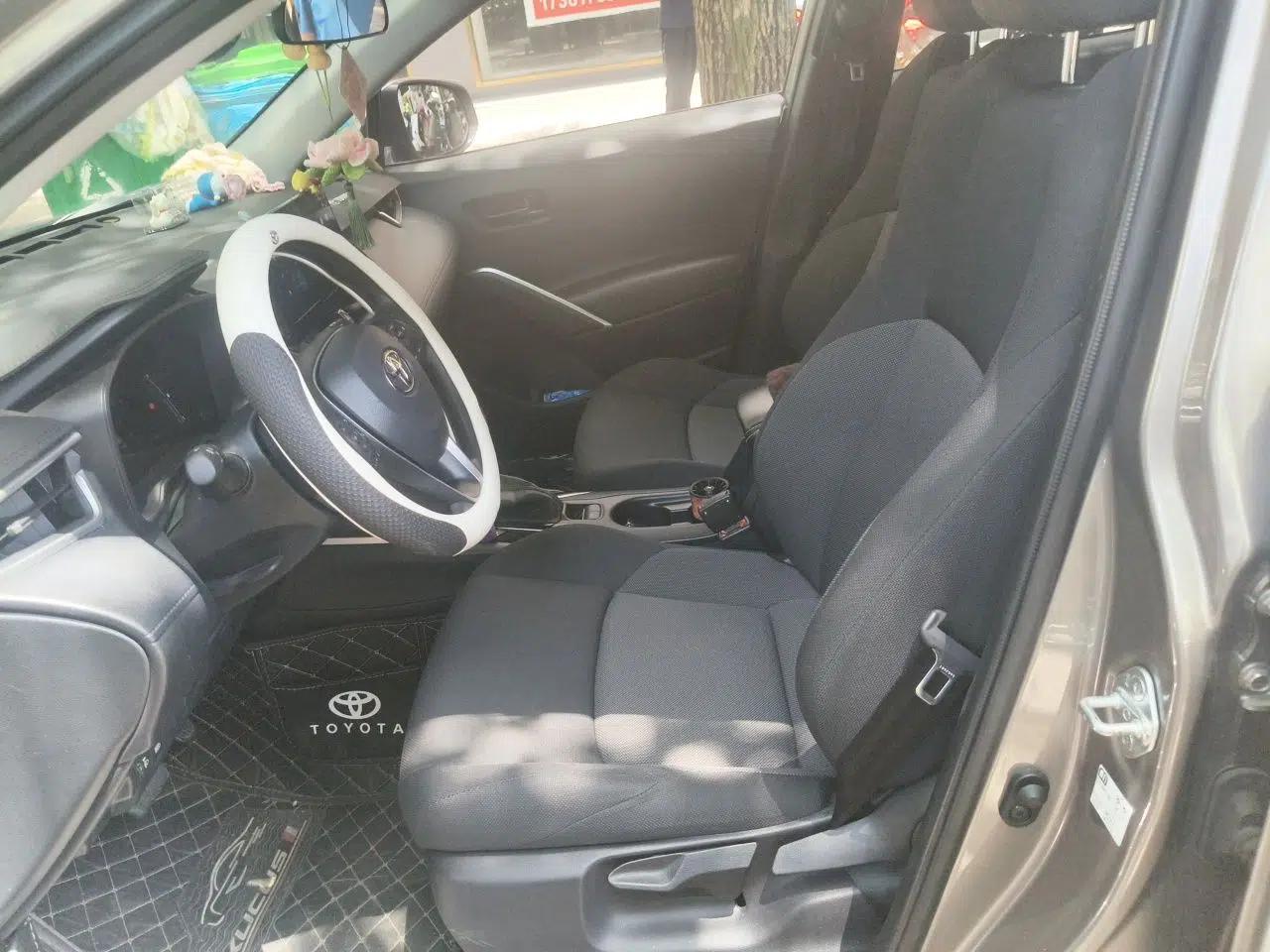 Toyota FRONTLANDER 2023 2.0L CVT Leading Edition — миниатюра 16