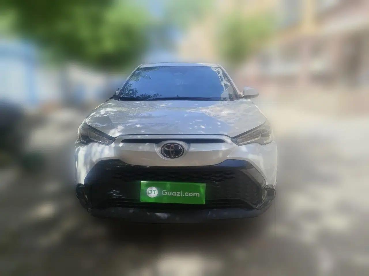 Toyota FRONTLANDER 2023 2.0L CVT Leading Edition — миниатюра 2