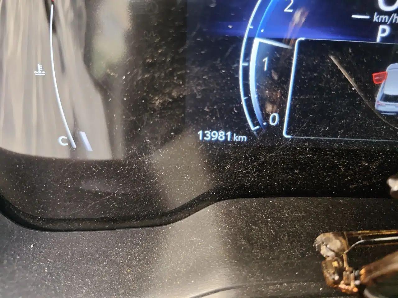 Toyota FRONTLANDER 2023 2.0L CVT Leading Edition — миниатюра 13