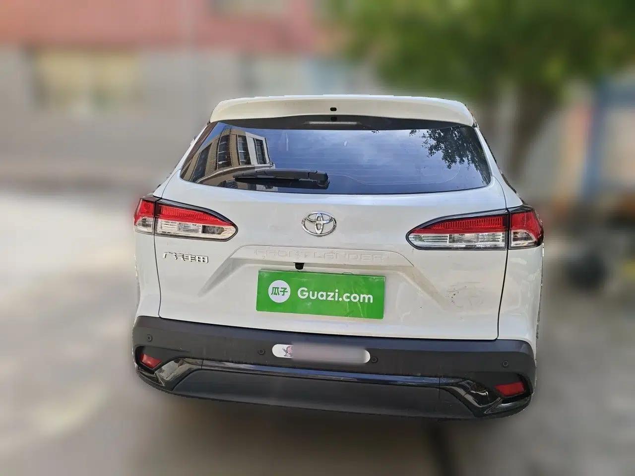 Toyota FRONTLANDER 2023 2.0L CVT Leading Edition — миниатюра 5