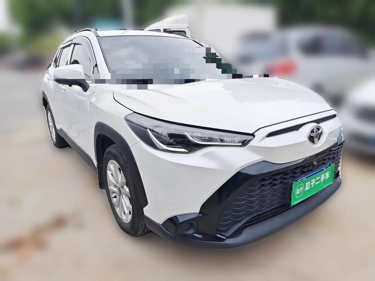 Toyota FRONTLANDER 2023 2.0L CVT Elite Edition — миниатюра 3