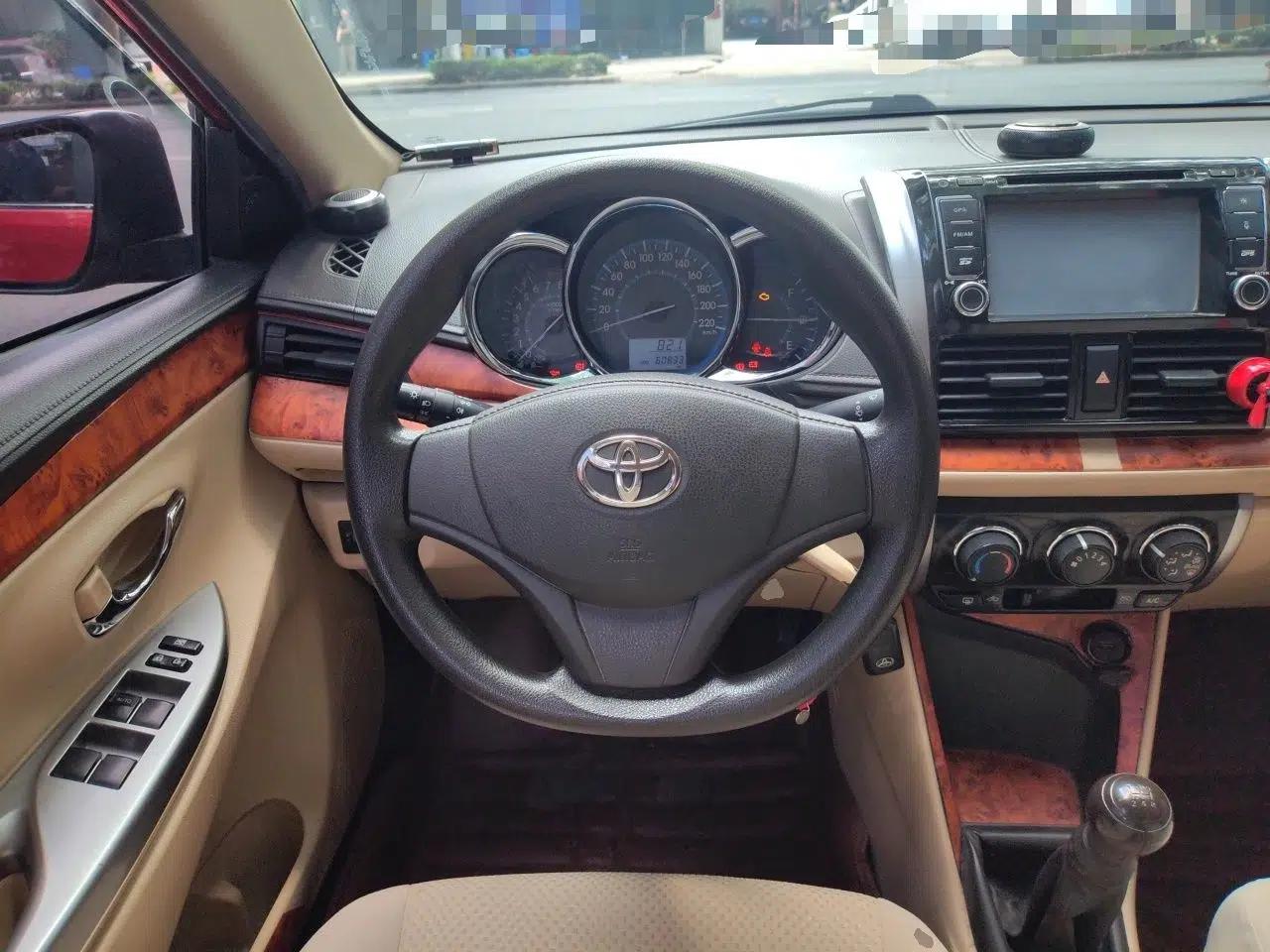 Toyota Vios 2014 1.3L Manual Xiang Edition — миниатюра 11