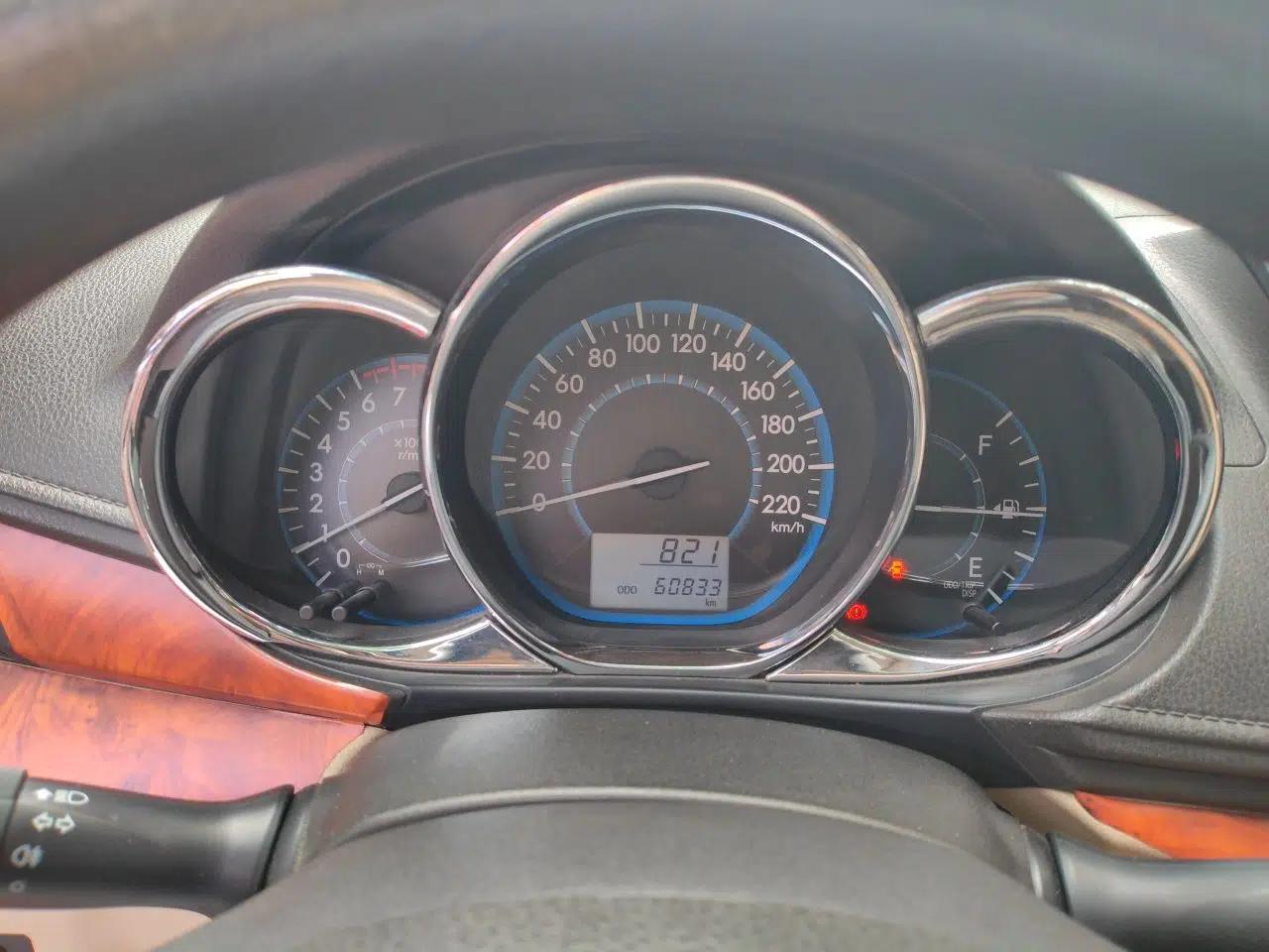 Toyota Vios 2014 1.3L Manual Xiang Edition — миниатюра 12