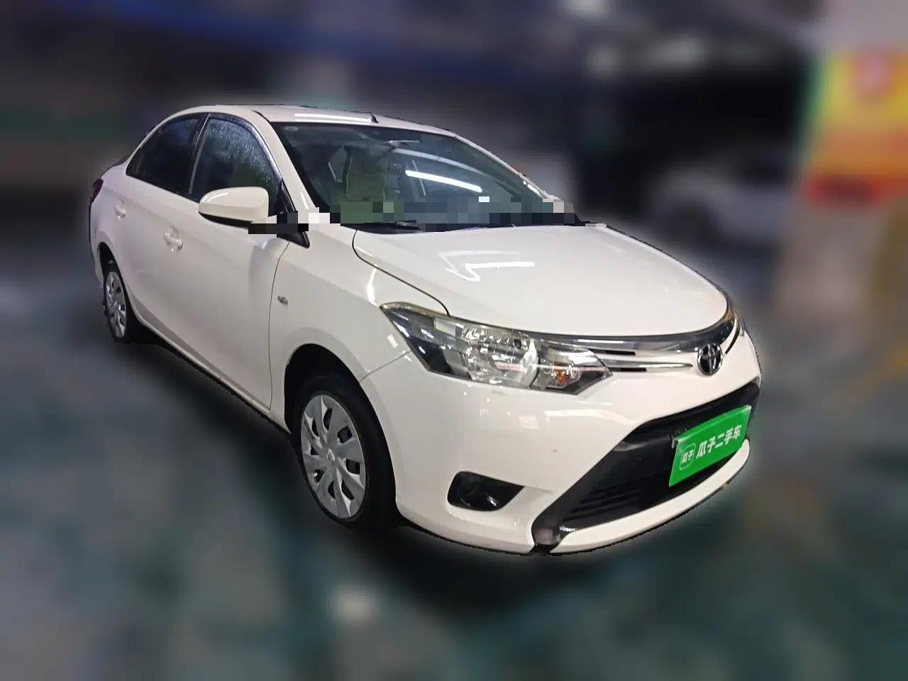 Toyota Vios 2014 1.5L Manual ZhiZhen Edition — миниатюра 3