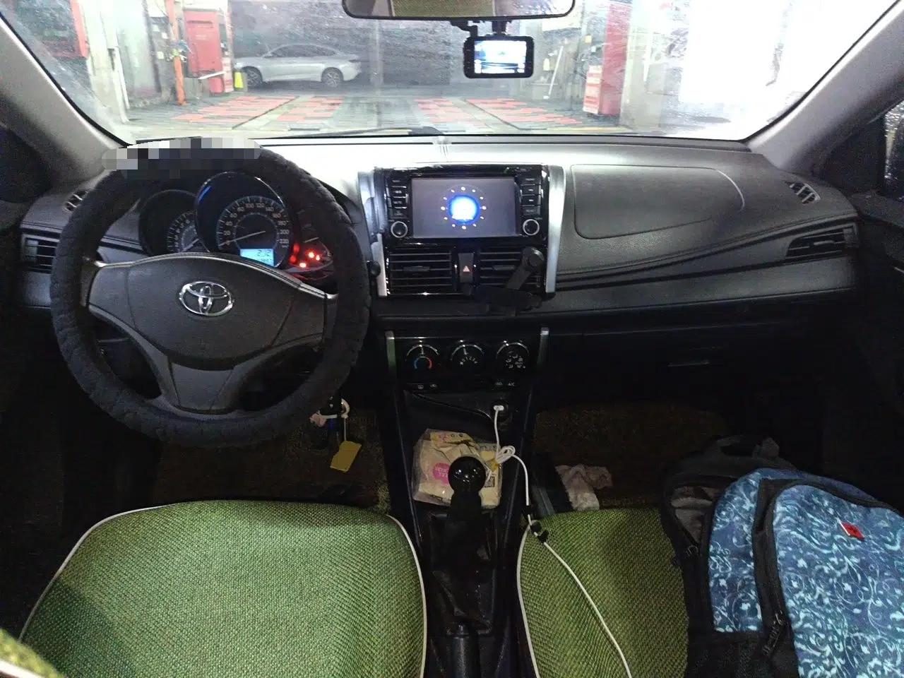 Toyota Vios 2014 1.5L Manual ZhiZhen Edition — миниатюра 10
