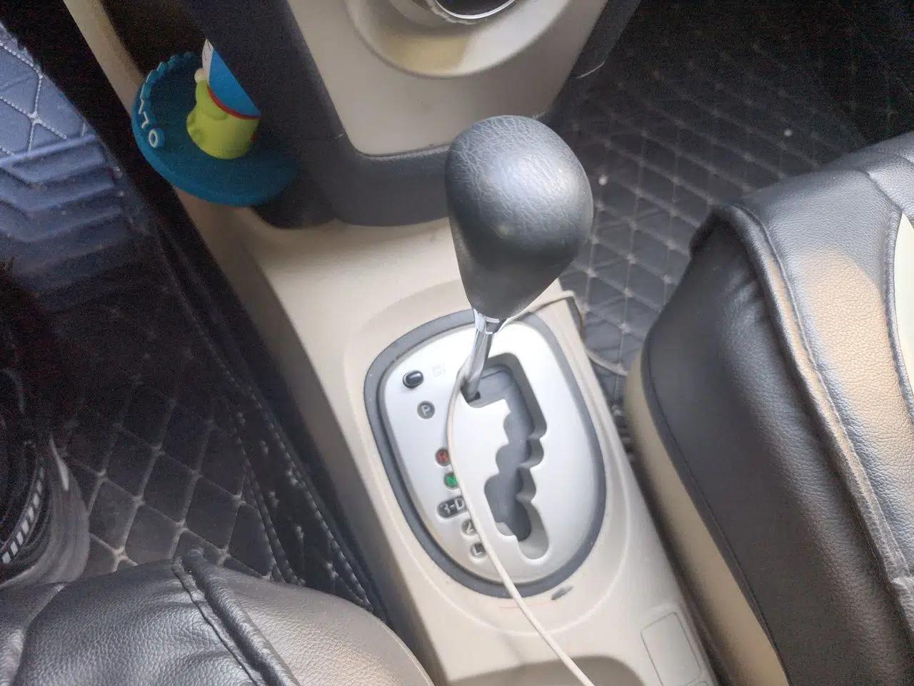 Toyota Vios 2008 1.6L GL-i Special Edition AT — миниатюра 15