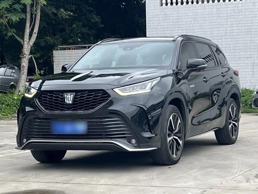 Toyota Crown Kluger 2022 2.5L HEV Four-Wheel Drive Luxury Edition — миниатюра 1