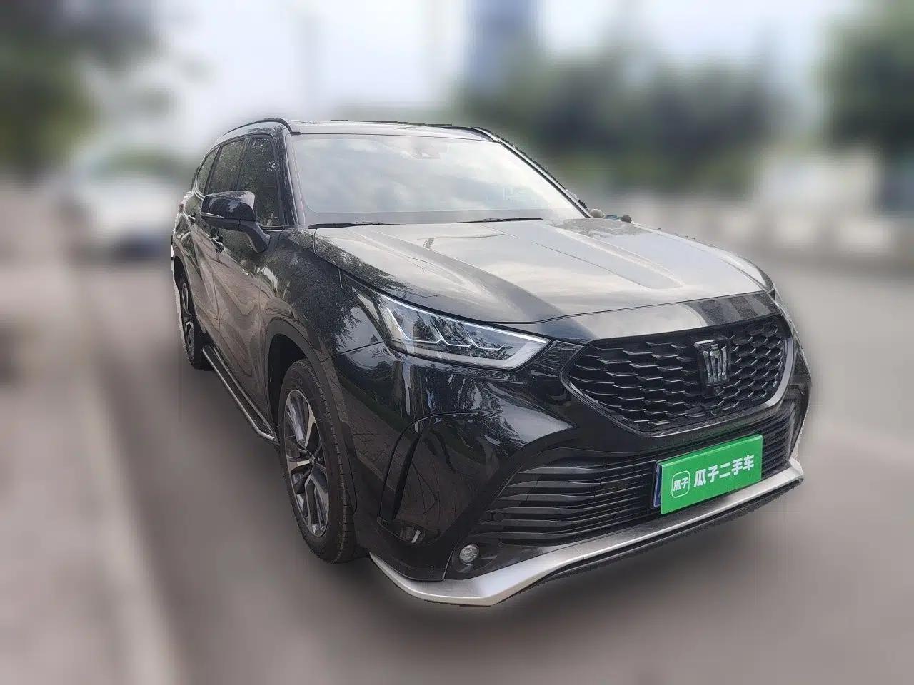 Toyota Crown Kluger 2024 2.5L HEV Four-Wheel Drive Premium Edition — миниатюра 3