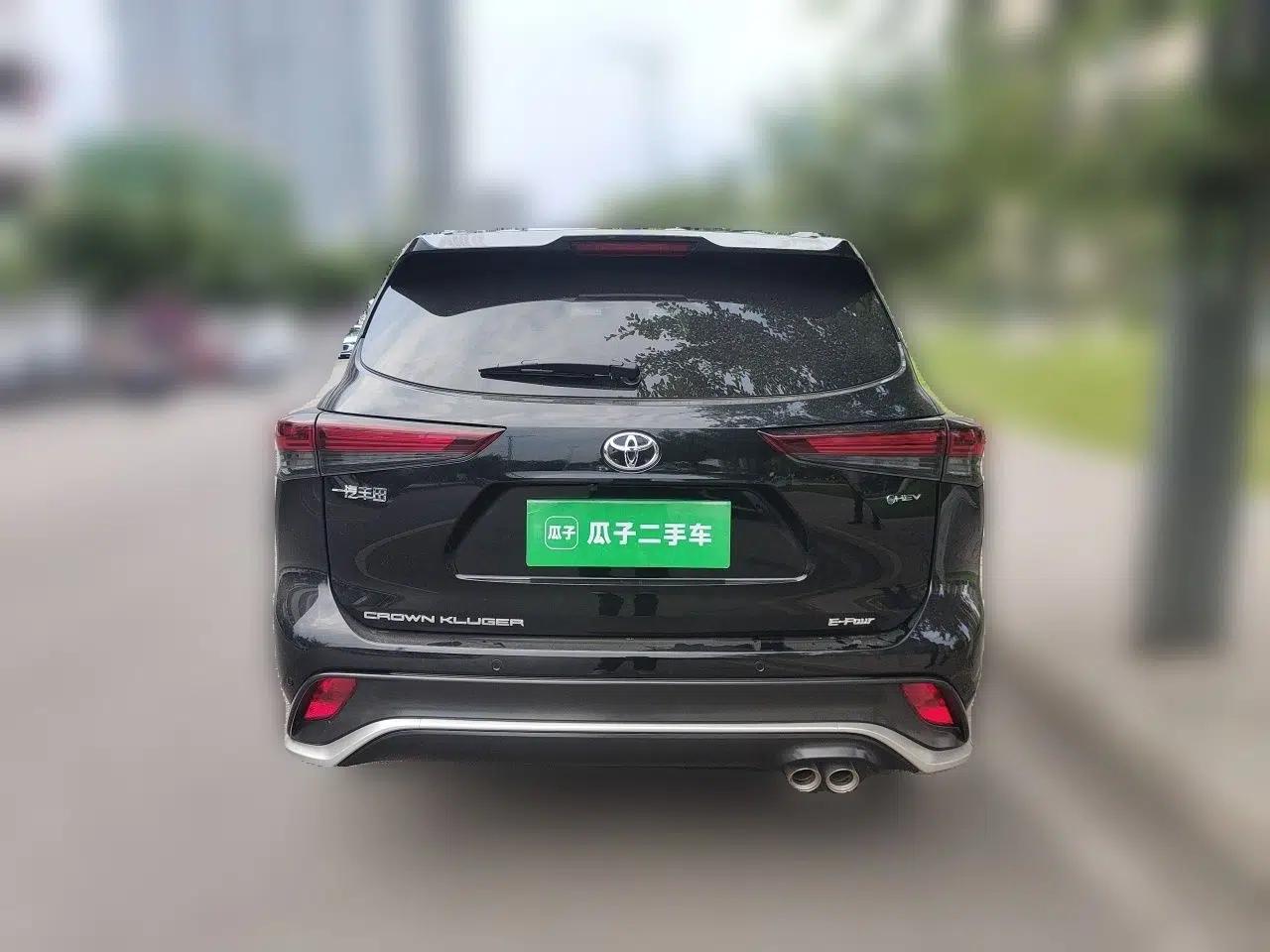 Toyota Crown Kluger 2024 2.5L HEV Four-Wheel Drive Premium Edition — миниатюра 5