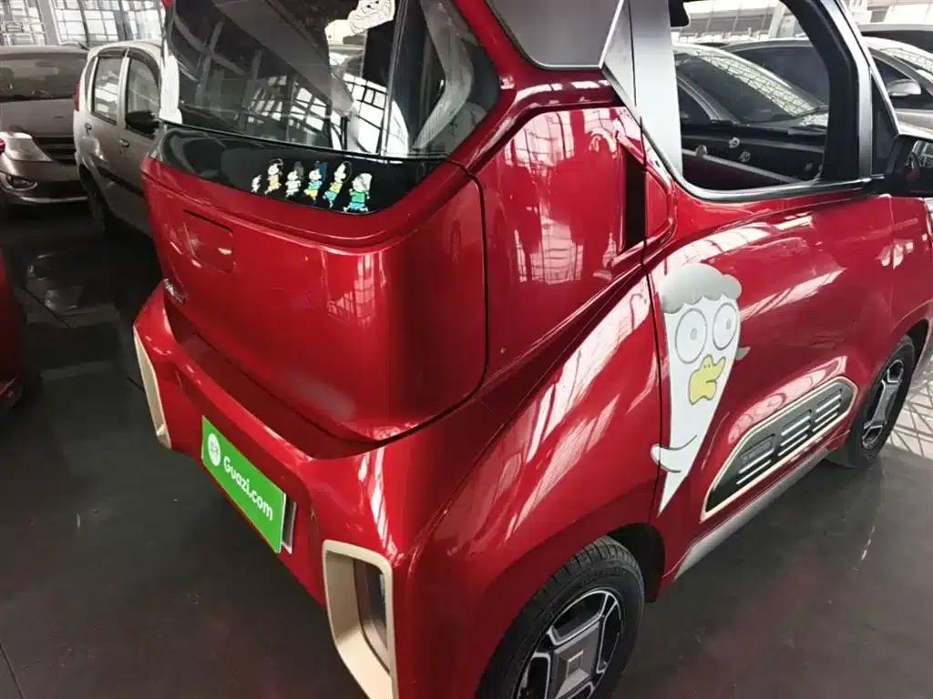 Baojun E200 2019 Model 250KM Smart Edition — миниатюра 8