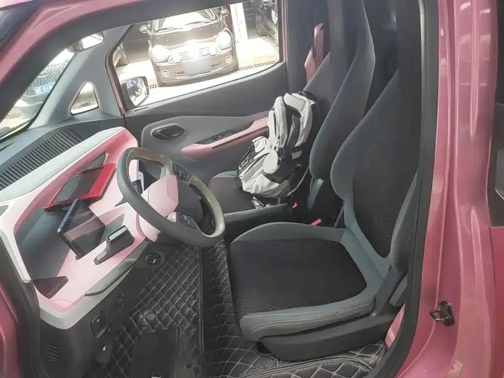 Baojun E200 2019 250KM Smart Edition — миниатюра 17