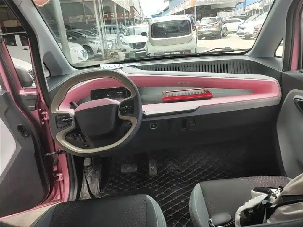 Baojun E200 2019 250KM Smart Edition — миниатюра 10