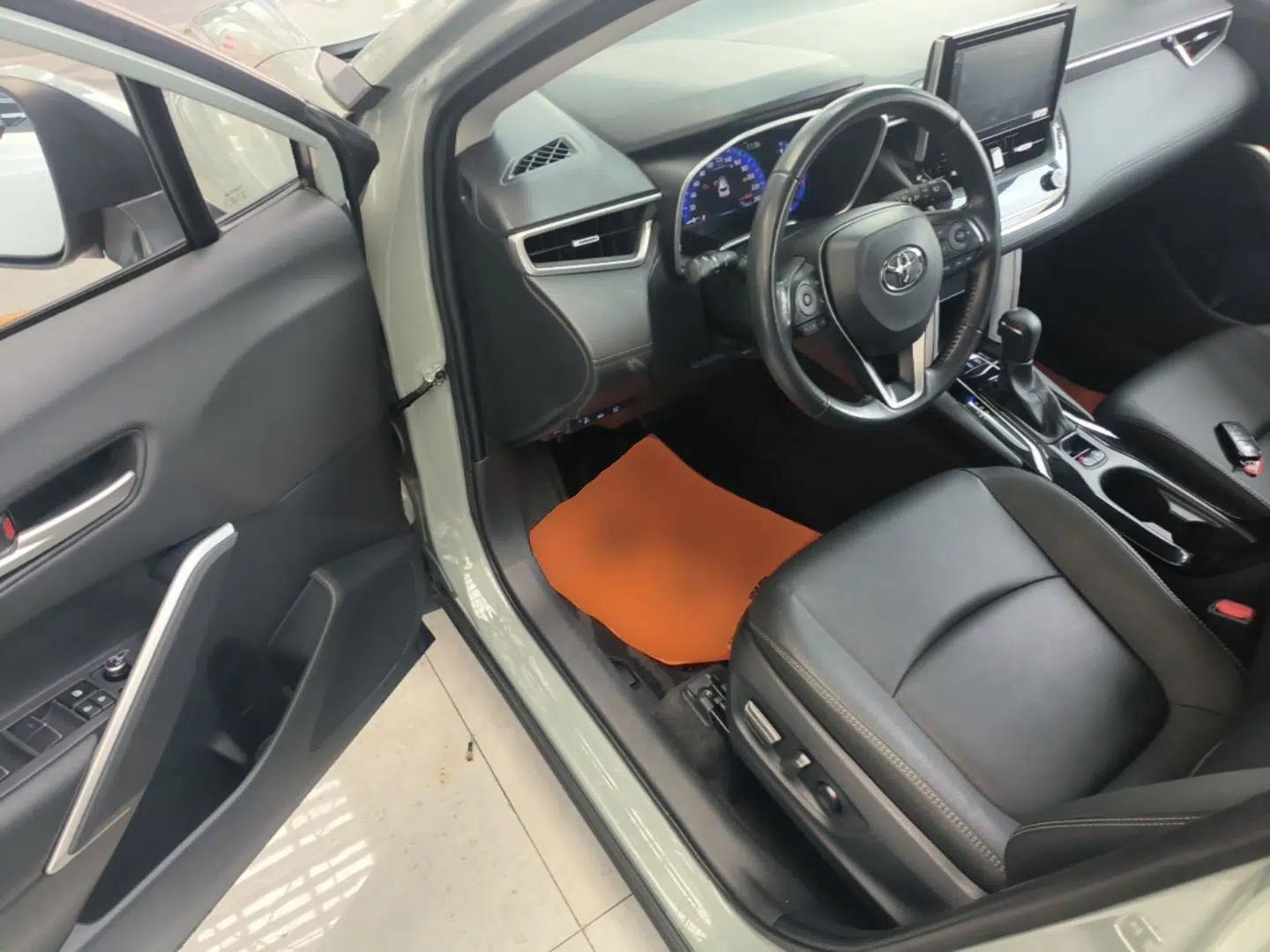 Toyota Corolla Cross 2022 2.0L Flagship Edition — миниатюра 19