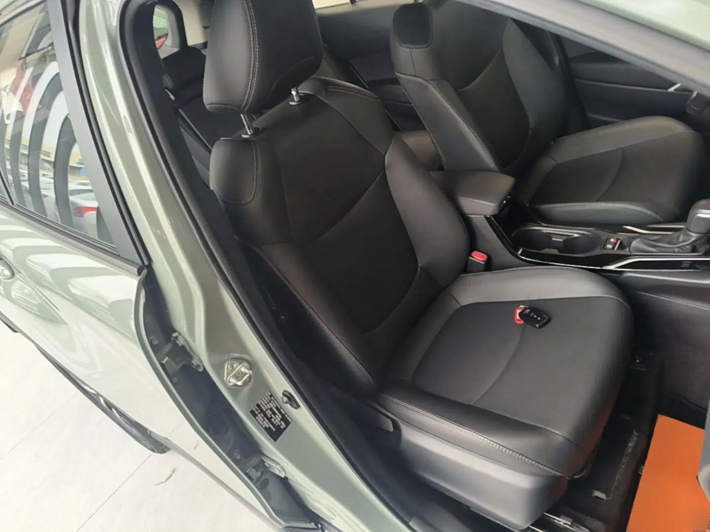 Toyota Corolla Cross 2022 2.0L Flagship Edition — миниатюра 23