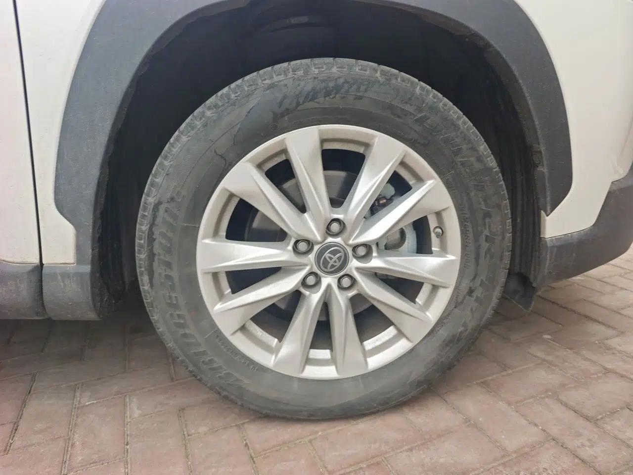 Toyota Corolla Cross 2023 2.0L Pioneer Edition — миниатюра 8