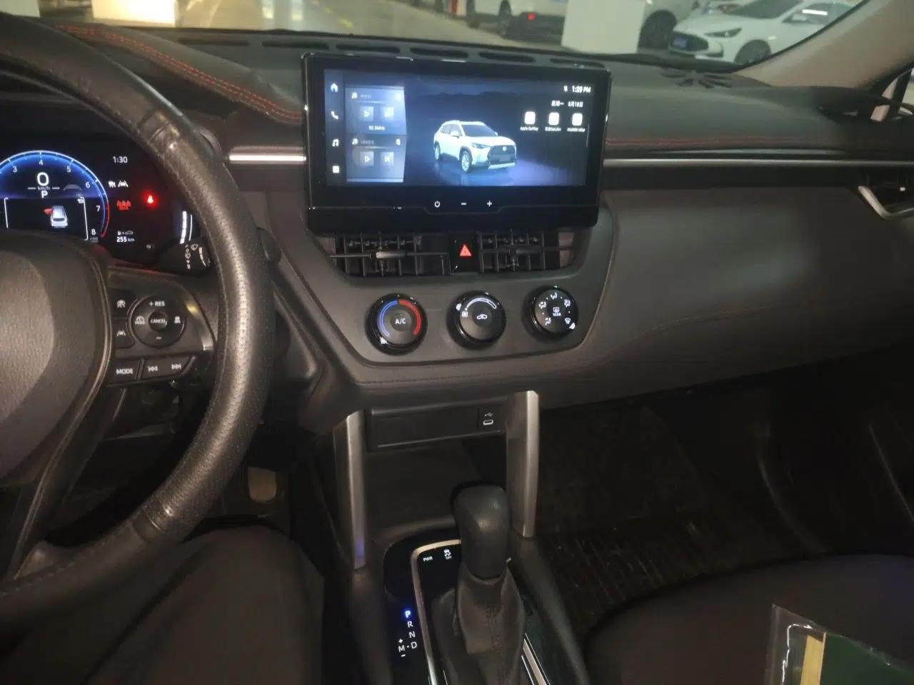 Toyota Corolla Cross 2024 2.0L Pioneer Edition — миниатюра 14