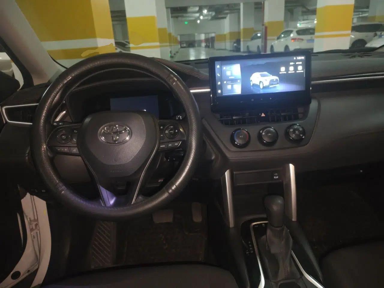 Toyota Corolla Cross 2024 2.0L Pioneer Edition — миниатюра 10