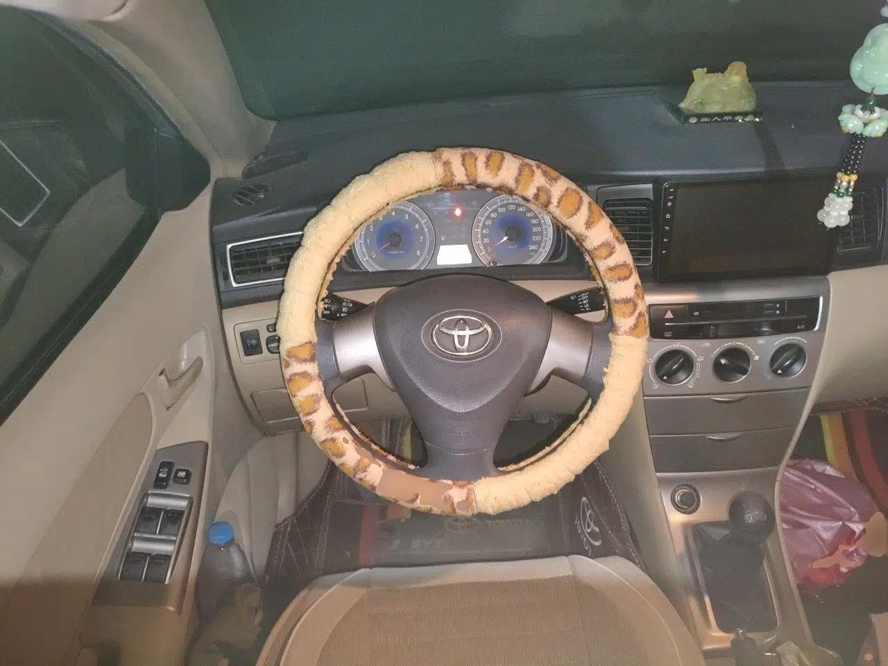 Toyota Corolla EX 2013 1.6L Manual Excellence Edition — миниатюра 11