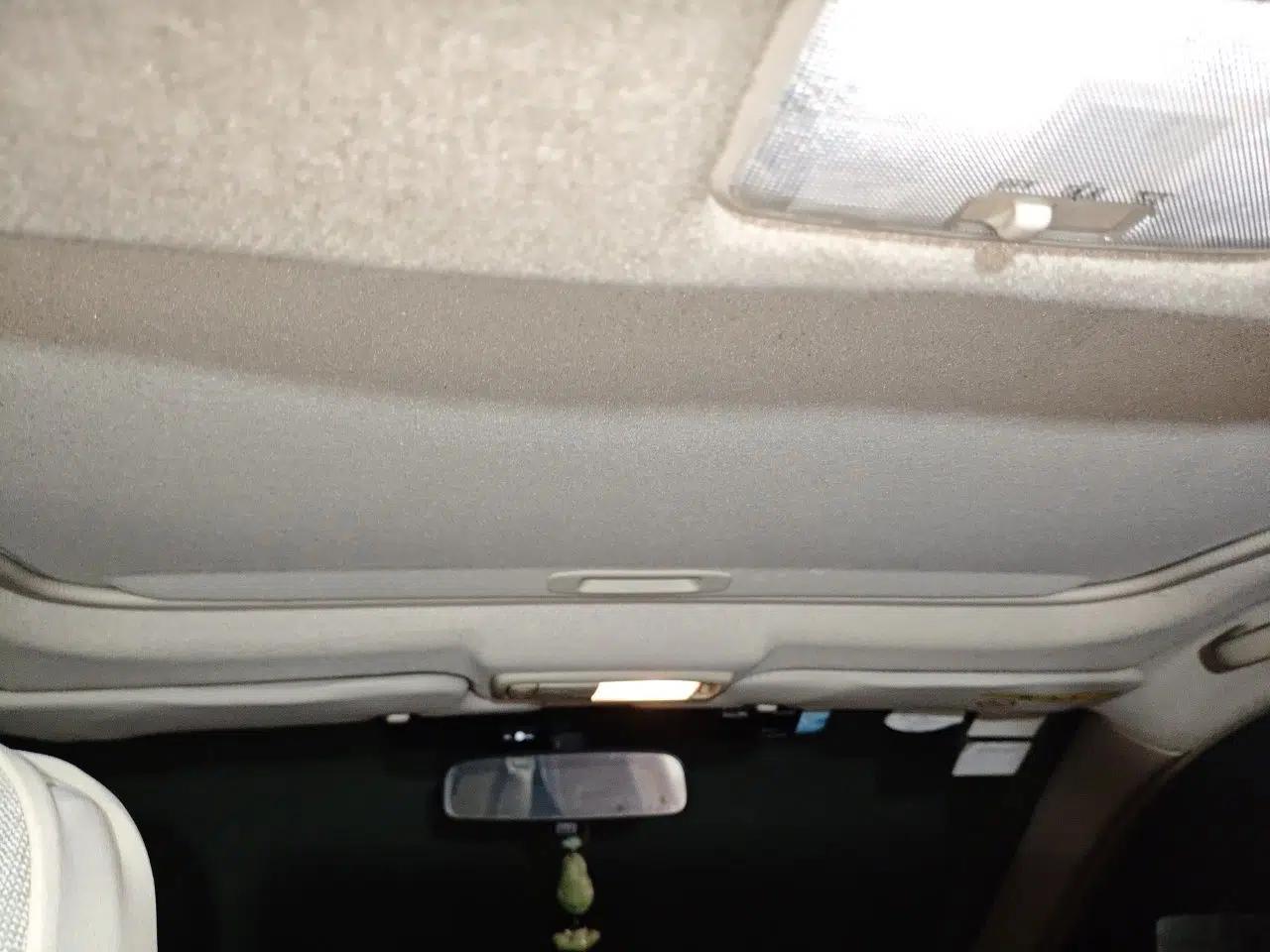 Toyota Corolla EX 2013 1.6L Manual Excellence Edition — миниатюра 19