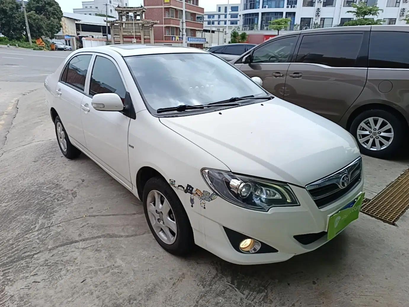 Toyota Corolla EX 2013 1.6L Automatic Excellence Edition — миниатюра 3
