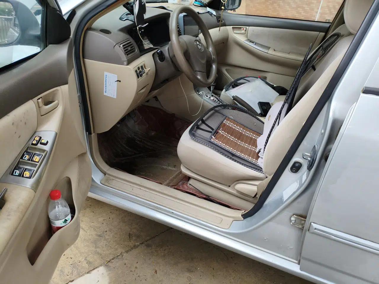 Toyota Corolla EX 2011 1.6L Automatic Classic Edition — миниатюра 17
