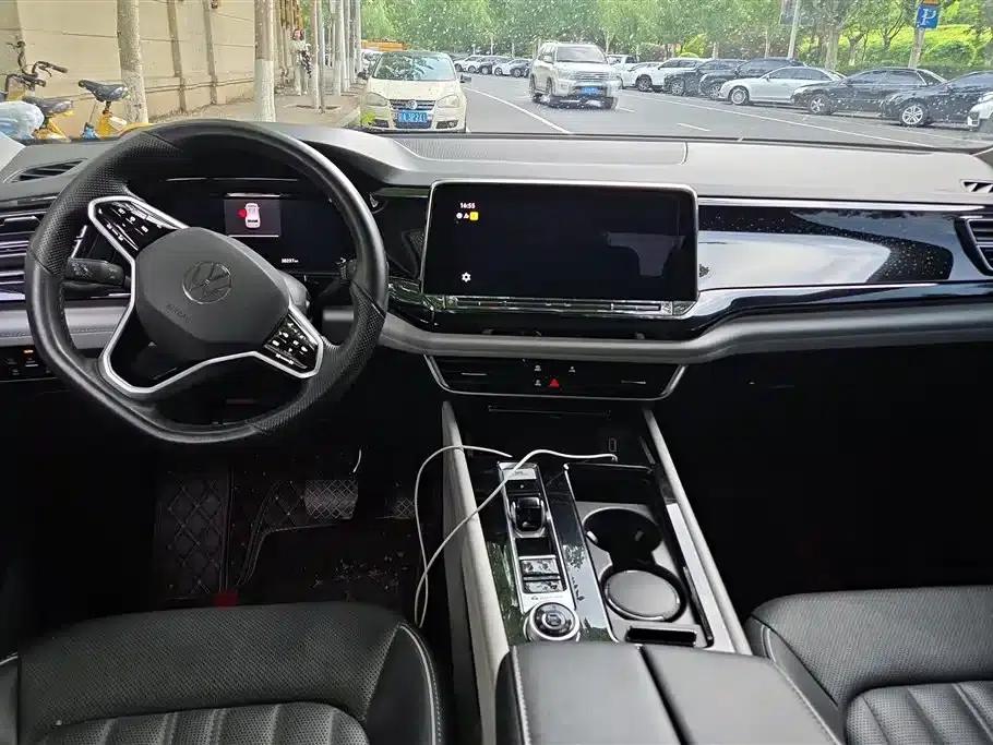 2022 Volkswagen Teramont 380TSI 4WD Premium Luxury Edition — миниатюра 12
