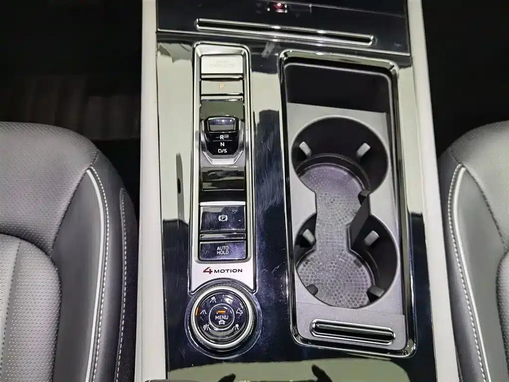 2023 Volkswagen Teramont Facelift 380TSI 4WD Premium Luxury Edition — миниатюра 13