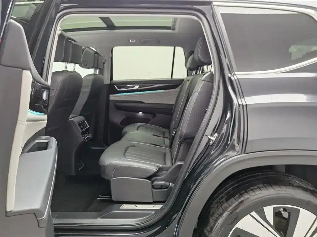 2023 Volkswagen Teramont Facelift 380TSI 4WD Premium Luxury Edition — миниатюра 15