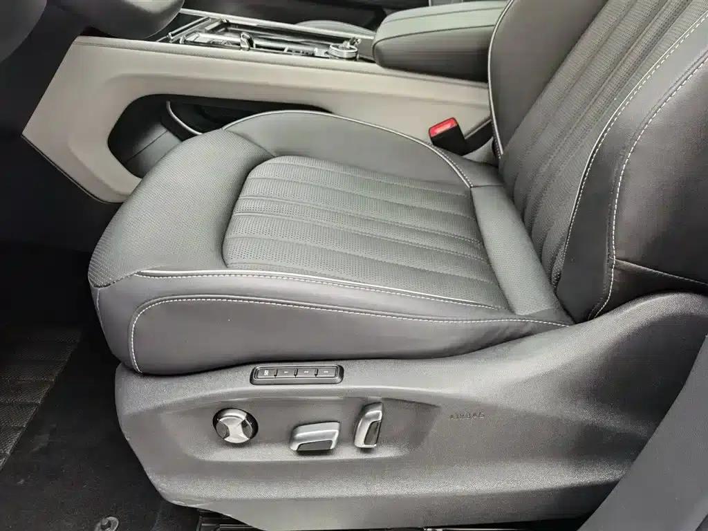 2023 Volkswagen Teramont Facelift 380TSI 4WD Premium Luxury Edition — миниатюра 20