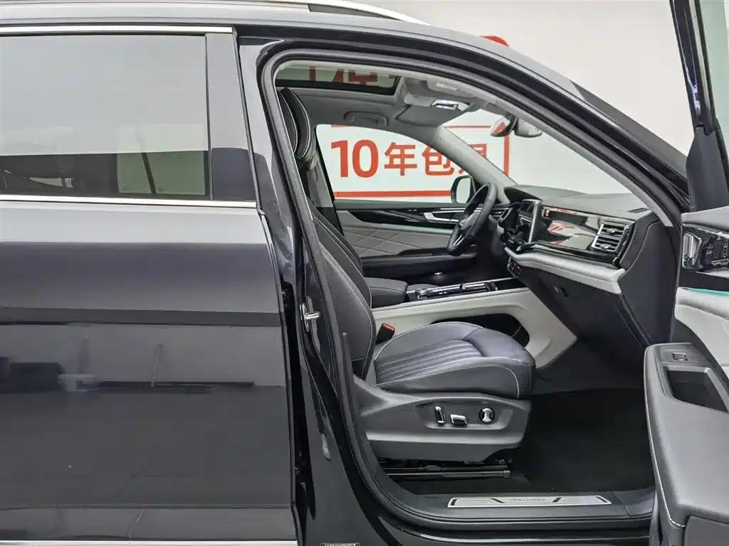 2023 Volkswagen Teramont Facelift 380TSI 4WD Premium Luxury Edition — миниатюра 23