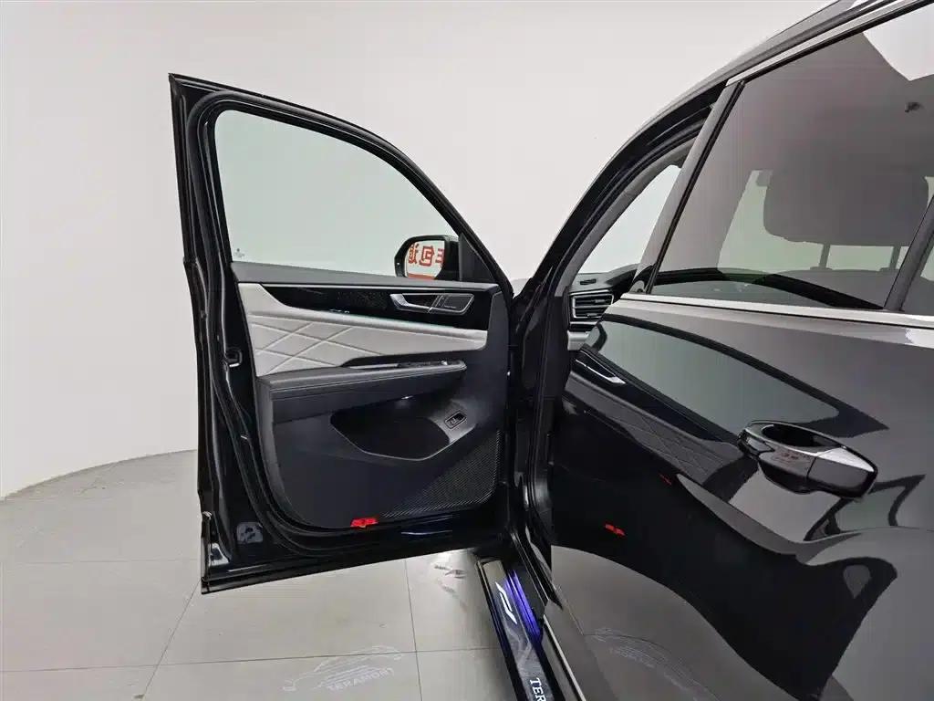 2023 Volkswagen Teramont Facelift 380TSI 4WD Premium Luxury Edition — миниатюра 8