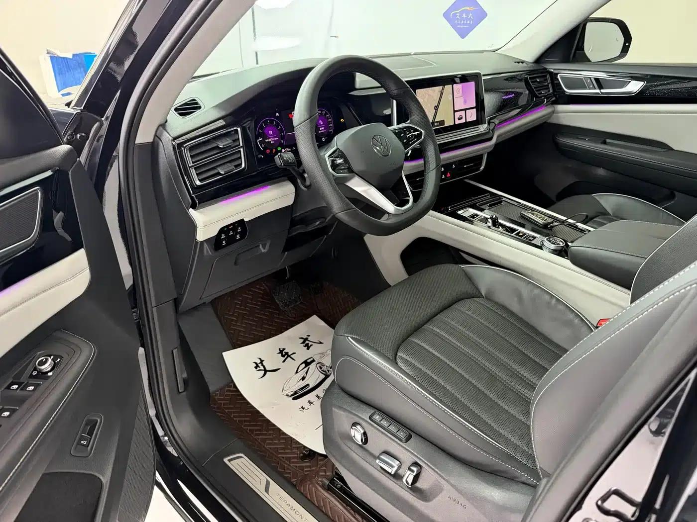 2022 Volkswagen Teramont 530 V6 AWD Premium Luxury Edition — миниатюра 17