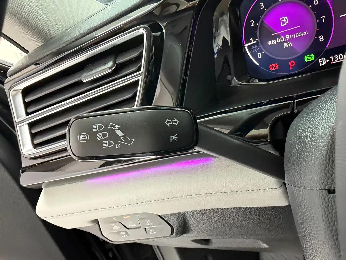 2022 Volkswagen Teramont 530 V6 AWD Premium Luxury Edition — миниатюра 21