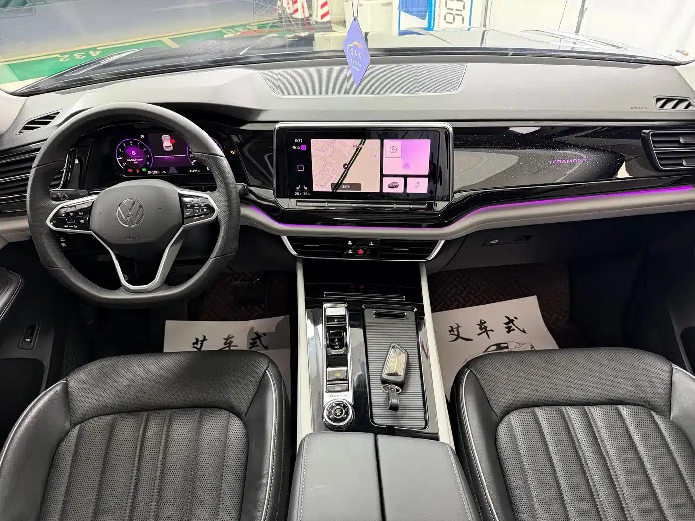 2022 Volkswagen Teramont 530 V6 AWD Premium Luxury Edition — миниатюра 7