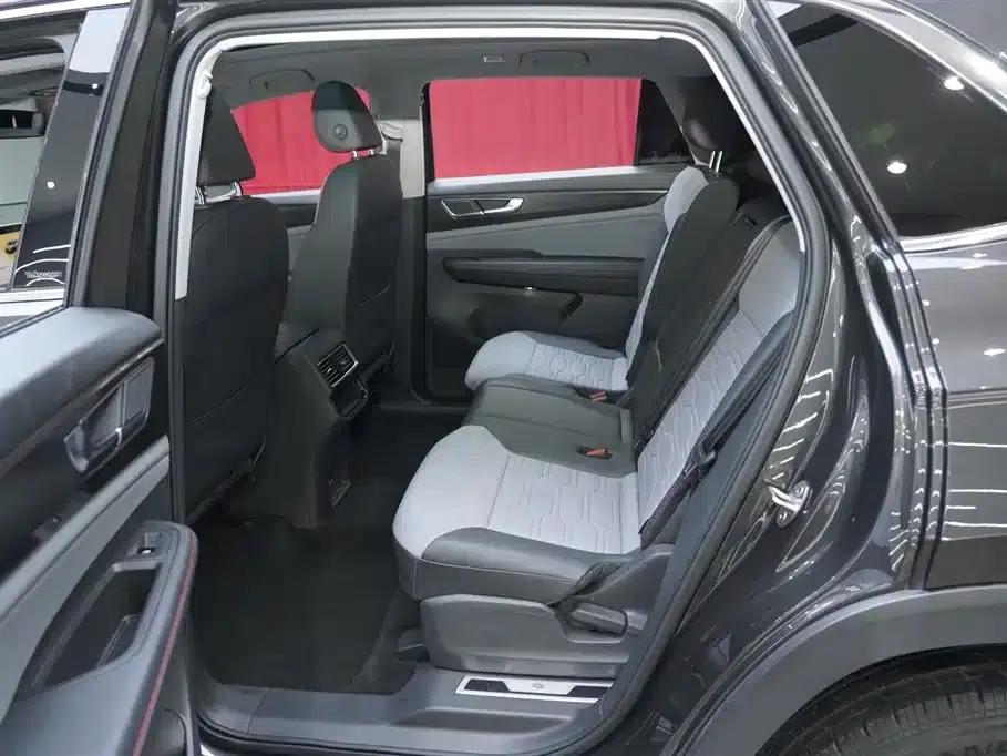 2022 Teramont X 380TSI 4WD Luxury Edition — миниатюра 11