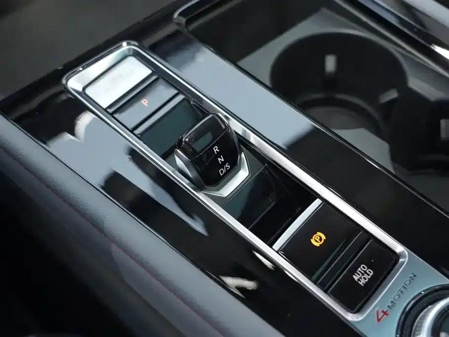 2022 Teramont X 380TSI 4WD Luxury Edition — миниатюра 19